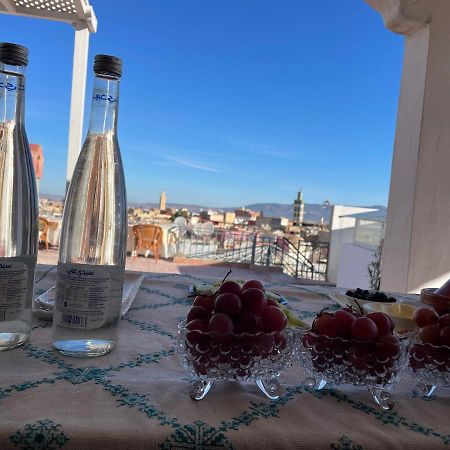 Bed and Breakfast Dar Alkatib Meknès Esterno foto