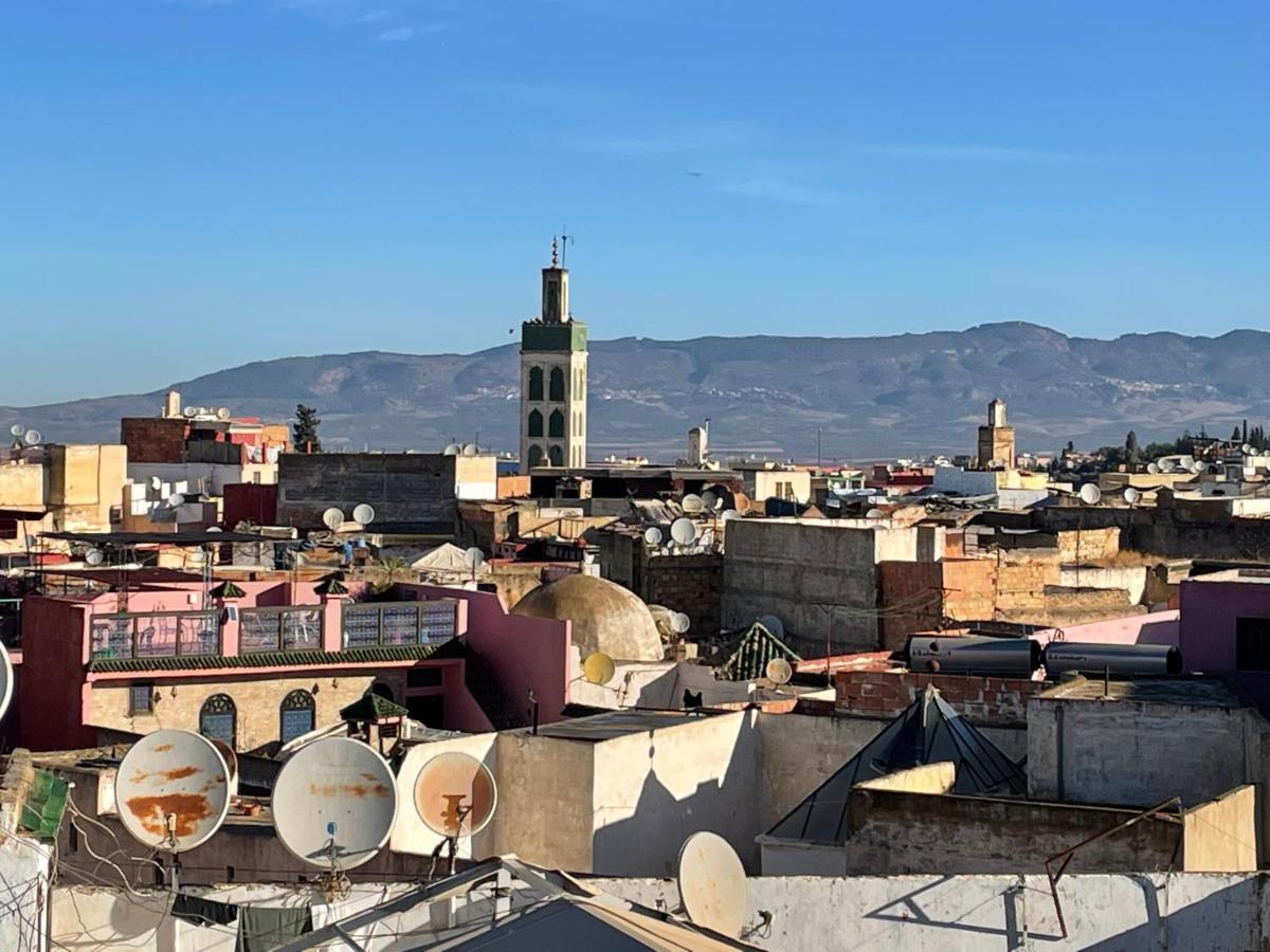 Bed and Breakfast Dar Alkatib Meknès Esterno foto