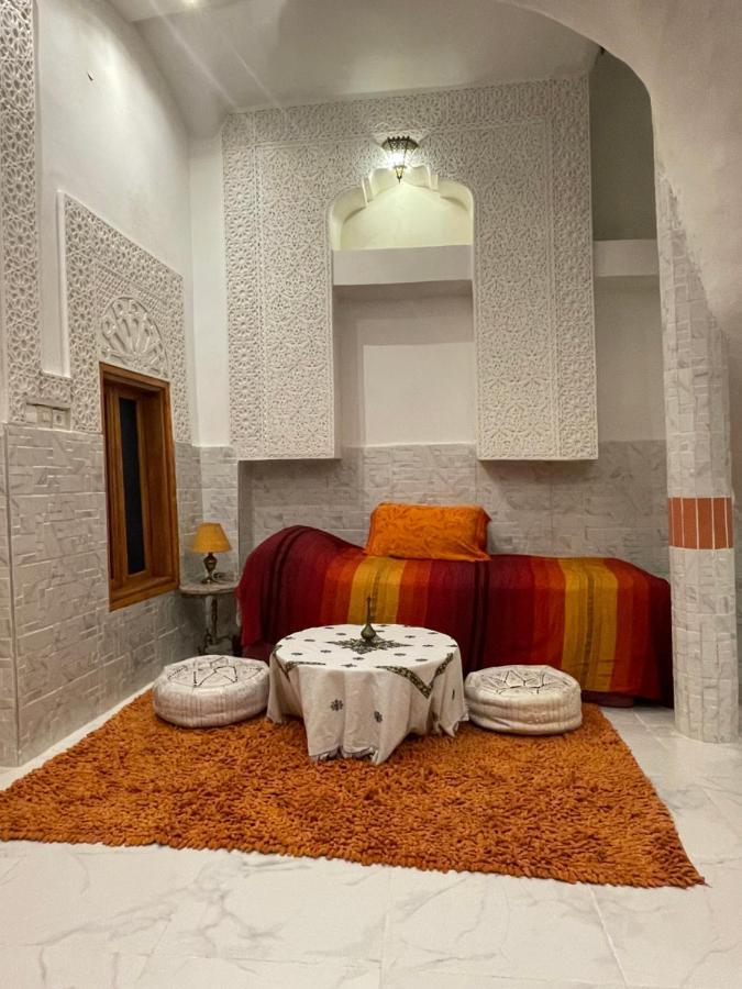 Bed and Breakfast Dar Alkatib Meknès Esterno foto